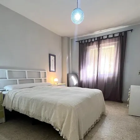 Central Comfy By Homing *